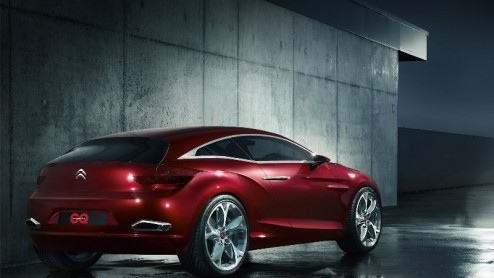 Voor Citron staat de Dutch Design Week vanaf dit weekend in het teken van de spectaculaire GQbyCitron concept car. Aanvankelijk zou de REVOLTe de show moeten gaan stelen, maar door stakingen in Fran