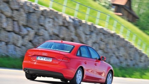Bij de introductie van de Audi A4 2.0 TDIe heerste er ongetwijfeld enige teleurstelling; hoe zuinig de Duitse zakensedan ook was, hij viel net buiten de boot van 20% bijtelling. Vanaf vandaag is dat v