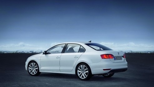 Na beelden en details van de Volkswagen Jetta zoals die in Amerika wordt geleverd gaat vandaag de Europese versie uit de doeken. Deze verschilt op meer details dan je zou vermoeden.