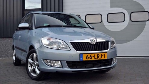 Skoda heeft met de Fabia Combi Greenline een uitermate spaarzaam type in handen. We noteren: geen BPM, geen wegenbelasting, veertien procent bijtelling bij zakelijk gebruik en een gemiddeld (fabrieks)