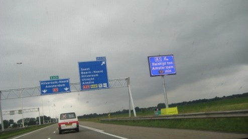 Autonavigatie is er in allerlei soorten en maten. Naast allerhande gentegreerde systemen en draagbare exemplaren doemt er ook steeds vaker navigatiesoftware voor smartphones op. Nieuw is Fords Mobil
