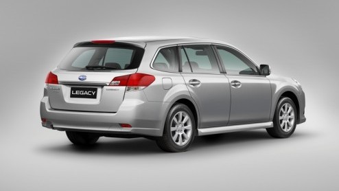 Subaru heeft op basis van de tweeliter Legacy Sedan en Legacy Touring Wagon een zakelijk ingestelde uitvoering aan het leveringsprogramma toegevoegd; de Corporate Edition. Voorzien van AWD, extra luxe