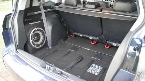 Het enkele jaren geleden bijna van de Europese markt verdwenen Mitsubishi heeft zich teruggevochten in de markt. En daar heeft de Outlander, een kruising tussen een combi en een SUV die vandaag de dag