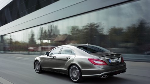 De nieuwe Mercedes-Benz CLS fungeert als de elegante, chique vierdeurscoupe in de familie. Voor wie bot gezegd een E-Klasse te minnetjes is. En dan duikt nu de CLS 63 AMG op, die weer heel andere pret