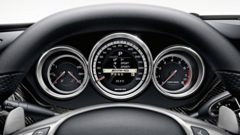 De nieuwe Mercedes-Benz CLS fungeert als de elegante, chique vierdeurscoupe in de familie. Voor wie bot gezegd een E-Klasse te minnetjes is. En dan duikt nu de CLS 63 AMG op, die weer heel andere pret