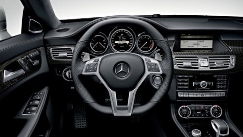 De nieuwe Mercedes-Benz CLS fungeert als de elegante, chique vierdeurscoupe in de familie. Voor wie bot gezegd een E-Klasse te minnetjes is. En dan duikt nu de CLS 63 AMG op, die weer heel andere pret