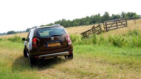 Is Dacia een no-nonsense, anoniem merk? Echt niet! Uit de rap stijgende verkoopcijfers en de populariteit van de jaarlijkse Dacia dag blijkt wel dat de Roemenen genoeg los kunnen maken bij het (prijsb