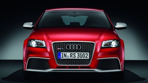 Het zat er natuurlijk aan te komen. Na spyshots en geruchten uit de wandelgangen bleek Audi nog niet te zijn uitgekeken op de A3-modelserie. De eveneens niet misselijke S3 moest een nog veel potenter