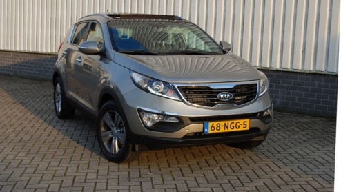 De Kia Sportage heeft overduidelijk zijn steentje bijgedragen aan het op de kaart zetten van Kia in Europa. Het Koreaanse merk kreeg de eisen en wensen van de Europeaan onder de knie en boekte daardoo