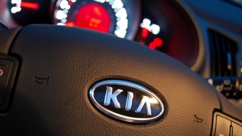 De Kia Sportage heeft overduidelijk zijn steentje bijgedragen aan het op de kaart zetten van Kia in Europa. Het Koreaanse merk kreeg de eisen en wensen van de Europeaan onder de knie en boekte daardoo