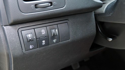 Kia heeft de Venga, Hyundai doet het sinds kort met de ix20 in het B-segment. De Kia passeerde hier vorig jaar al de revue en verraste in positieve zin. Hoe verging het zijn neefje, de Hyundai ix20, t