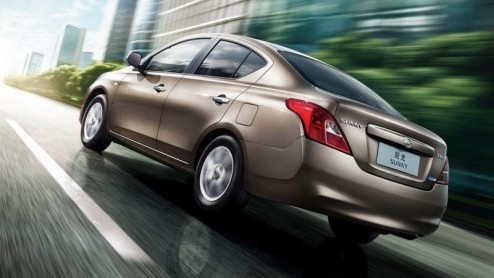 Kennen we 'm nog, de Nissan Sunny? De Japanners zetten het model in de picture door met een nieuwe generatie op de proppen te komen. Deze komt na zijn debuut in China ook in 170 andere landen op de ma