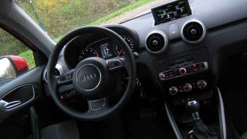 Bij Audi zijn ze niet te beroerd een model meer of minder in het gamma op te nemen. De Duitsers doen er alles aan zo veel mogelijk publiek te interesseren voor vier ringen. De recente komst van de Aud