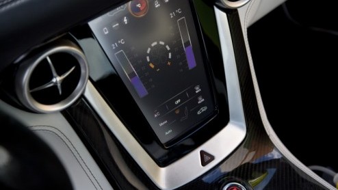 De auto van de toekomst rijdt waarschijnlijk niet op benzine of diesel. Mercedes-Benz werkt daarom hard aan de ontwikkeling van elektrische autos. Inmiddels hebben de Duitsers een aantal modellen up