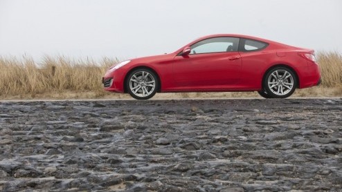 Met dank aan compleet uitgeruste, zuinige modellen met een schappelijk prijskaartje heeft Hyundai haar naam groots kunnen vestigen in Europa. De Koreanen zijn echter tot veel meer in staat en dat moge