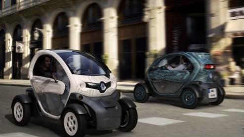 Voor Renault is de tijd nu rijp om elektrische autos op de markt te gaan brengen. De Fransen pakken die gedachte zeer voortvarend aan en hebben vanaf oktober dit jaar twee en in 2012 vier modellen in