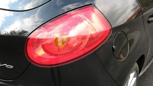 Als je op de naam af moet gaan, lijkt de nieuwe Fiat voor de compacte middenklasse een stapje terug, want die heet weer Bravo. Maar in werkelijkheid zijn het twee stappen vooruit, vooral bij het desig