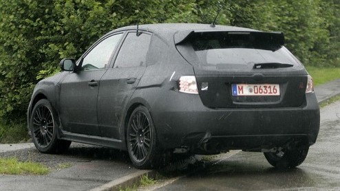 De civiele versies van de nieuwe Subaru Impreza komen dit najaar al naar ons land, maar de liefhebbers kijken natuurlijk vooral reikhalzend uit naar de sterkste versie. Nou, die is ook onderweg, want