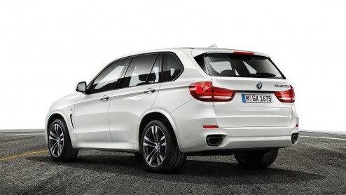 Ook van de nieuwe BMW X5 komt weer een M50d-versie. Sterker nog, het topmodel arriveert tegelijk met de nieuwe X5 op 16 november in ons land. Een prijs is nog niet bekend.