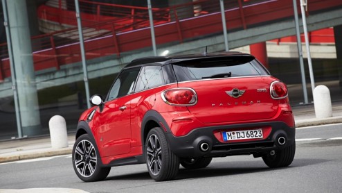 Mini Paceman en Mini Countryman worden beschikbaar met nieuwe John Cooper Works pakketten