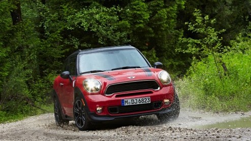Mini Paceman en Mini Countryman worden beschikbaar met nieuwe John Cooper Works pakketten