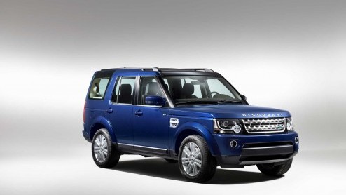 Land Rover Discovery modeljaar 2014 gaat naar de showroom. De Discovery kan rekenen op een nieuwe V6 Supercharged, uiterlijke updates en meer comfort- en veiligheidssystemen.