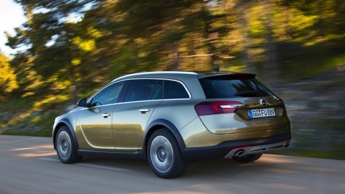 Opel introduceert Insignia Country Tourer als stoere variant van de Sports Tourer. Debuut op IAA Frankfurt in september.