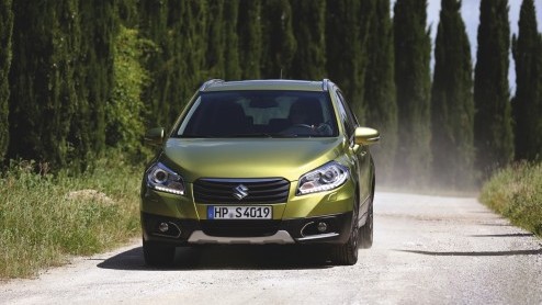 Eerste autotest nieuwe Suzuki SX4 S-Cross, die vanaf september bij de dealer staat.