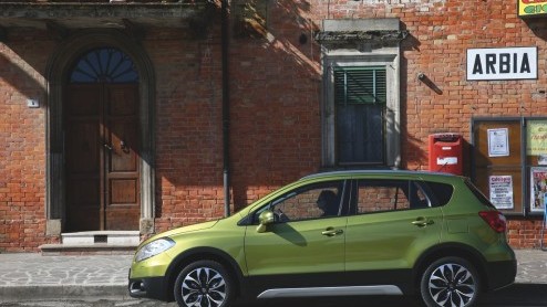 Eerste autotest nieuwe Suzuki SX4 S-Cross, die vanaf september bij de dealer staat.