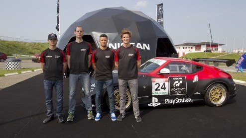 De Nissan GT Academy leidt de beste PlayStation-coureur op tot autocoureur. Tot 29 juli kunnen gamers zich online plaatsen voor de nationale finale.