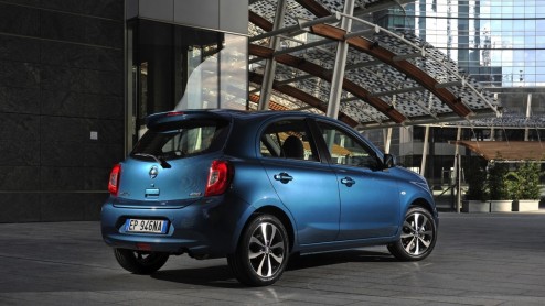 Nissan Micra K13 facelift 2013 met ex- en interieurwijzigingen gepresenteerd.