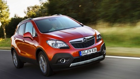Opel Mokka 1.4 Turbo nu ook met tweewielaandrijving. Iets zuiniger en goedkoper.