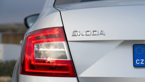 Als Volkswagen met een nieuwe Golf komt, staan de varianten van de dochtermerken meestal al in de coulissen te trappelen. Begin december konden we al kennis maken met de nieuwe Seat Leon en nu is de S