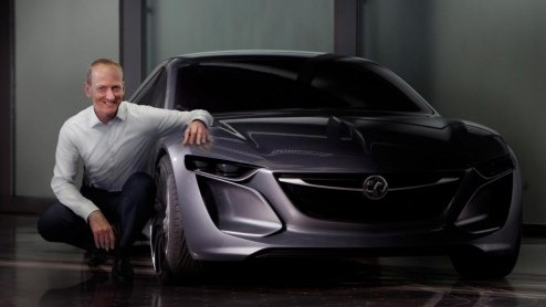 Als we de geruchtenmolen mogen geloven, pakt Opel op de IAA in Frankfurt in september dit jaar uit met de Monza Concept. De auto zou worden gebouwd op een verkort platform van de Cadillac ATS.