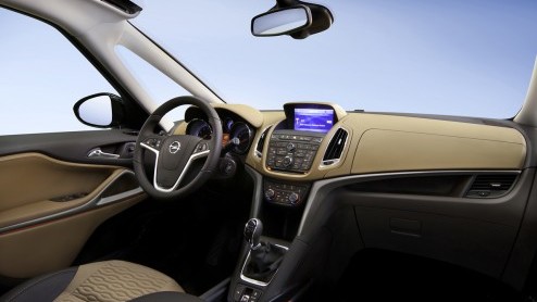 Autotest Opel Zafira 2.0 CDTI BiTurbo diesel