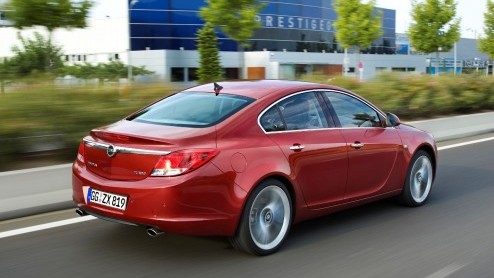 Nadat Opel eerder in hun CO2-offensief heeft aangekondigd dat de Insignia verkrijgbaar wordt met 20% bijtelling, zijn nu alle details bekend. Het zijn de nieuwe 1.4 Turbo 140 pk en 2.0 CDTi's ecoFLEX
