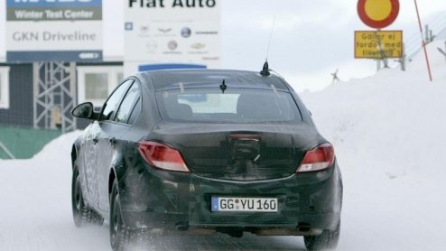 Opel maakt voort met de Opel Insignia. De verwachtingen van de Vectra-opvolger zijn hoog en het model moet de verkopen van het merk aan het einde van dit jaar een flinke duw naar de koppositie geven.