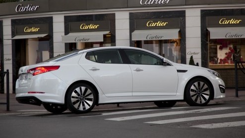 Het naderend einde van 2011 is een goed moment om terug te blikken. Wat hebben de automerken ons dit jaar zoal gebracht? En wat zit er voor 2012 allemaal in het vat? Een overzicht van Alfa Romeo tot e