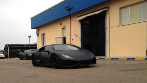 Lamborghini is druk bezig met de ontwikkeling van de opvolger van de Gallardo. Het schijnt zelfs dat de auto als studiemodel al op de IAA in Frankfurt in september dit jaar wordt gepresenteerd.