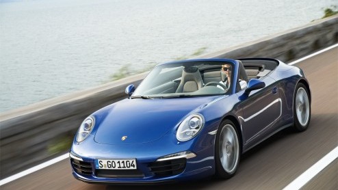 Porsche breidt het modelprogramma van de nieuwe 911 uit met de 911 Carrera 4. Het model is voorzien van actieve vierwielaandrijving en debuteert tijdens de Autosalon van Parijs eind september. Prijzen