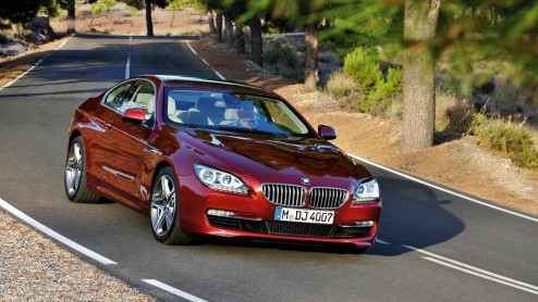 Nu de BMW 6 Serie als Cabriolet bij de dealer staat is het tijd de Coup naar voren te schuiven. De auto beleeft momenteel zijn premire op de autoshow van Shanghai en wordt leverbaar vanaf 90.350 eur