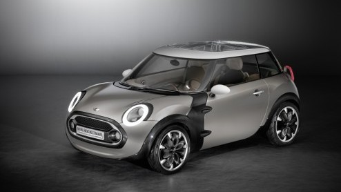 Mini onthult in Genve de Rocketman Concept. Dit studiemodel is vervaardigd uit een lichtgewicht carbon spaceframe, heeft de lengte van de Classic Mini en een variabel 3+1 interieur. Het nieuwe kleint