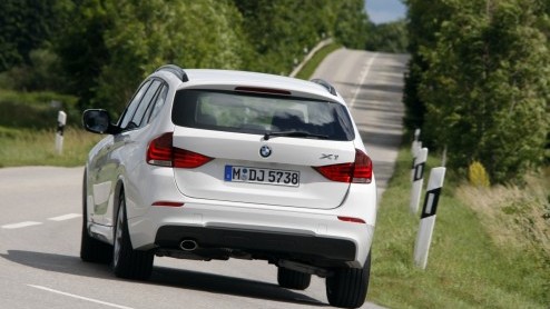 BMW heeft vanaf de herfst een nog zuiniger X1 in de aanbieding. Het is de X1 sDrive20d EfficientDynamics Edition met 163 pk sterke diesel. Hoewel z'n feitelijke uitstoot en verbruik zeer gunstig is, v