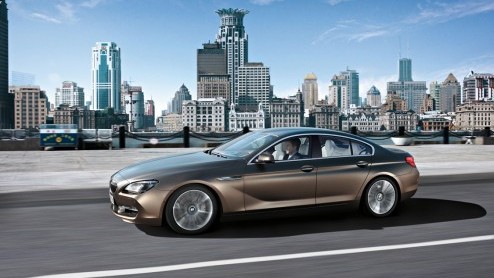 De nieuwe BMW 6 Serie Gran Coupe nadert de dealers. Vanaf 2 juni staat de vierdeurscoupe tussen de 6 Coupe en 7 Serie in de showroom vanaf 94.400 euro.