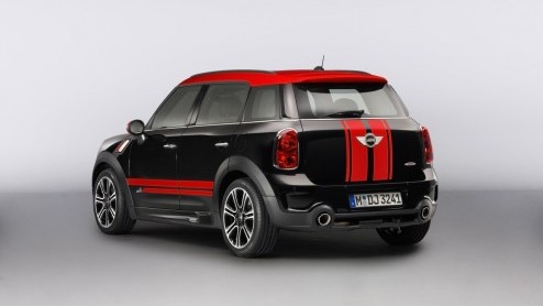 Bij Mini staat de John Cooper Works uitvoering bekend als de sportiefste uitvoering met extra veel kracht. Daarom introduceert het merk nu ook de Countryman in die extra pittige variant. Het doek gaat