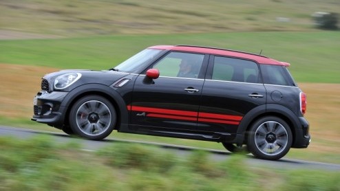 De snelste MINI Countryman is onderweg naar de dealer. Vanaf december staat de nieuwe Mini John Cooper Works Countryman in de showroom. Met 218 pk en vierwielaandrijving, voor 45.580 euro.