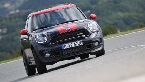 De snelste MINI Countryman is onderweg naar de dealer. Vanaf december staat de nieuwe Mini John Cooper Works Countryman in de showroom. Met 218 pk en vierwielaandrijving, voor 45.580 euro.