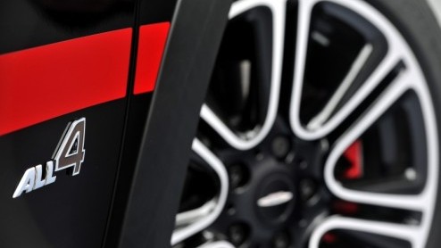 De snelste MINI Countryman is onderweg naar de dealer. Vanaf december staat de nieuwe Mini John Cooper Works Countryman in de showroom. Met 218 pk en vierwielaandrijving, voor 45.580 euro.