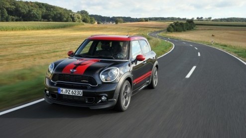 De snelste MINI Countryman is onderweg naar de dealer. Vanaf december staat de nieuwe Mini John Cooper Works Countryman in de showroom. Met 218 pk en vierwielaandrijving, voor 45.580 euro.