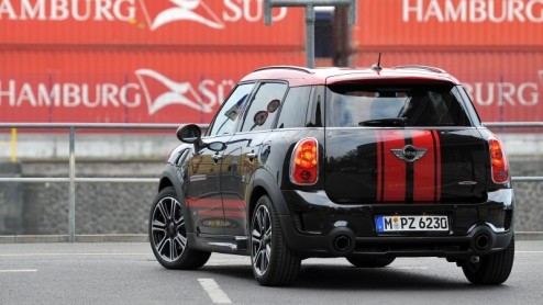 De snelste MINI Countryman is onderweg naar de dealer. Vanaf december staat de nieuwe Mini John Cooper Works Countryman in de showroom. Met 218 pk en vierwielaandrijving, voor 45.580 euro.